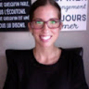 Meet your Posher, Professor nicole m